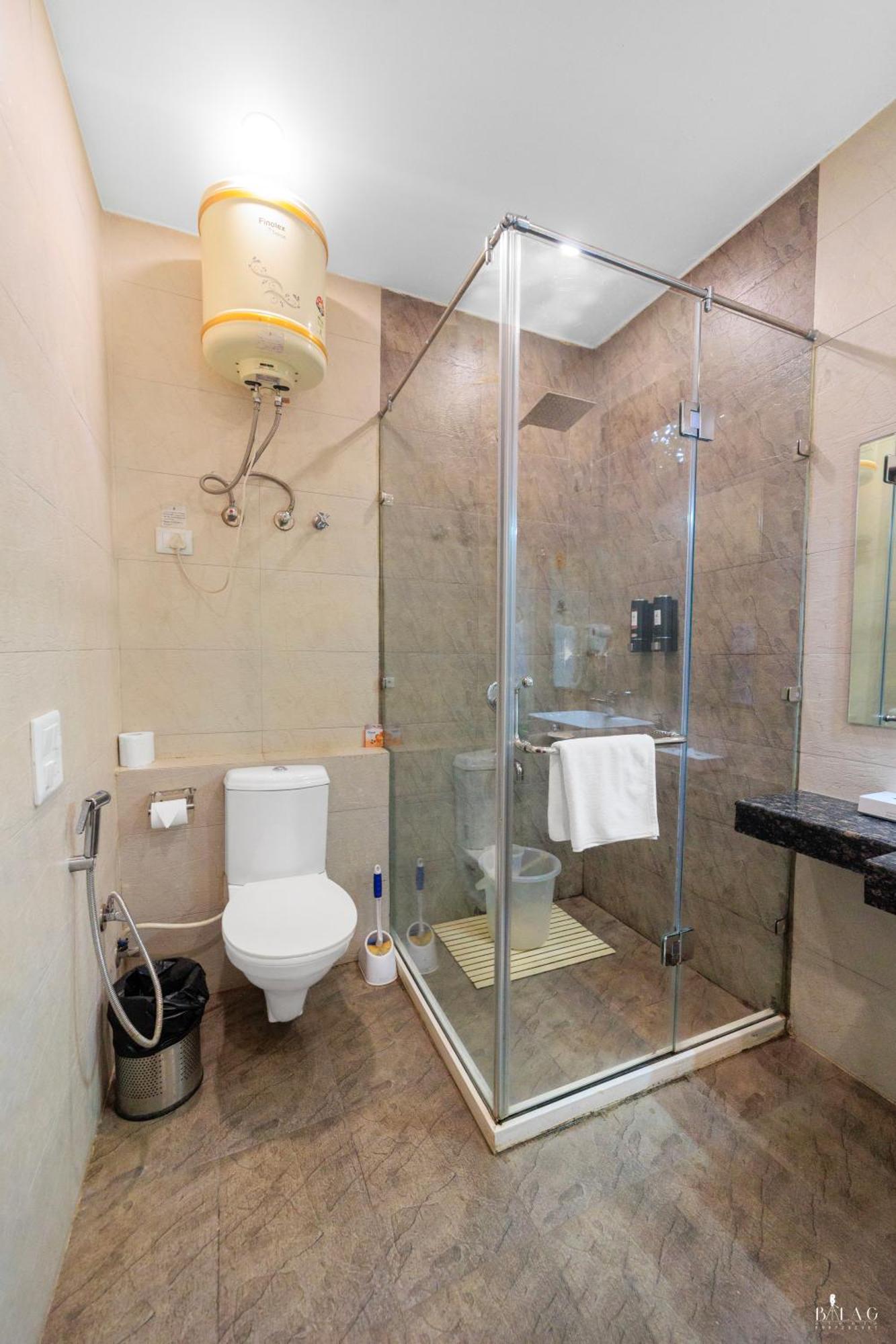 Veda5 Ayurveda & Yoga Retreat Hotel Rishīkesh Екстериор снимка
