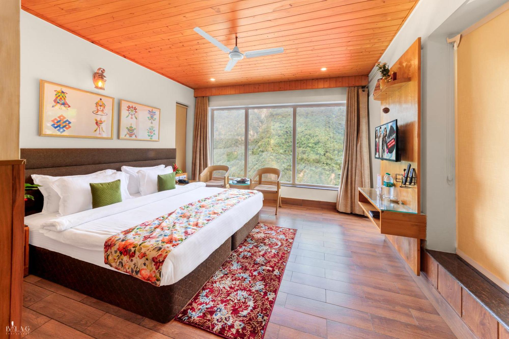 Veda5 Ayurveda & Yoga Retreat Hotel Rishīkesh Екстериор снимка