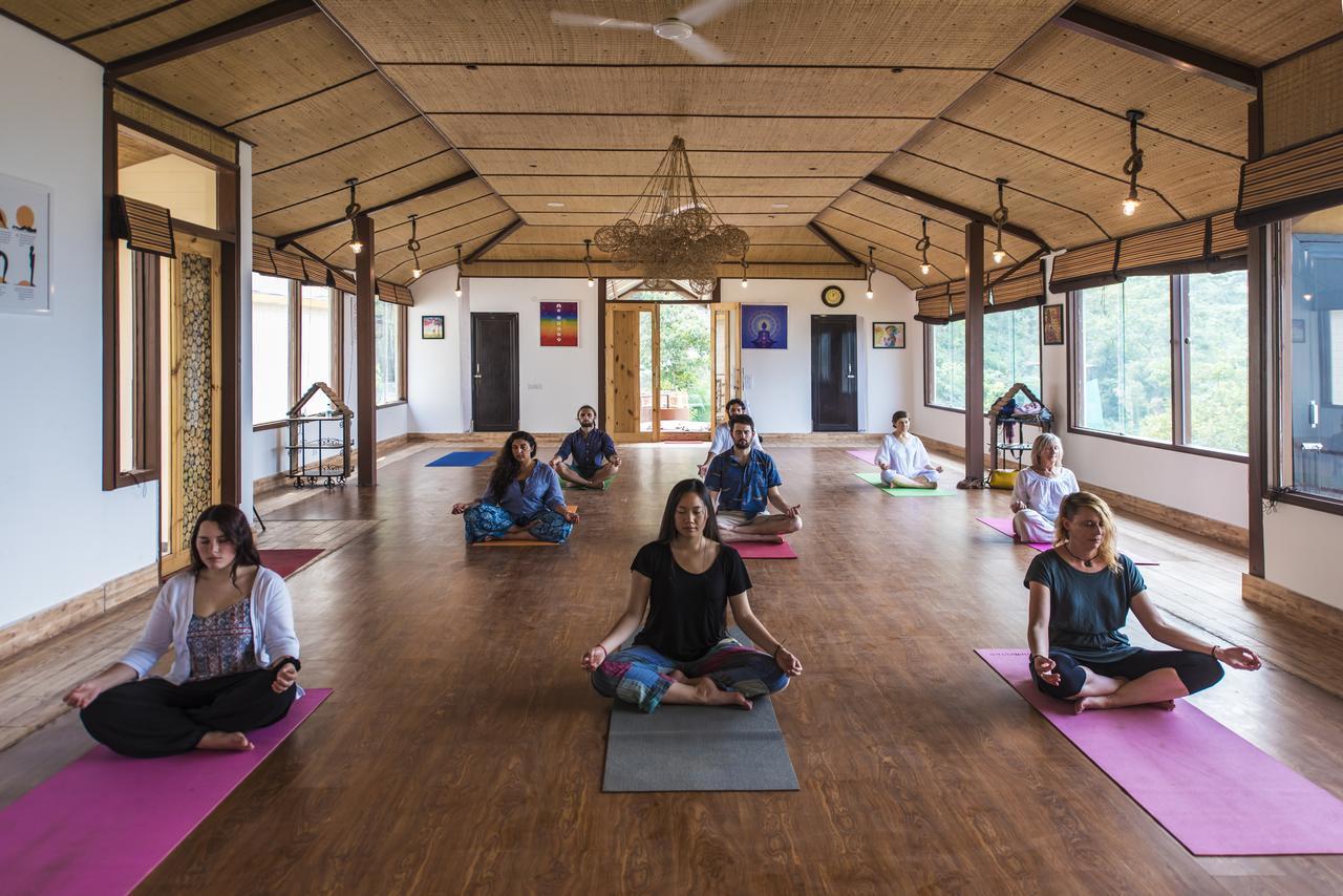 Veda5 Ayurveda & Yoga Retreat Hotel Rishīkesh Екстериор снимка