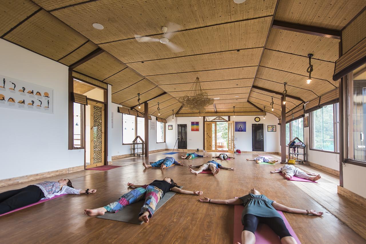 Veda5 Ayurveda & Yoga Retreat Hotel Rishīkesh Екстериор снимка