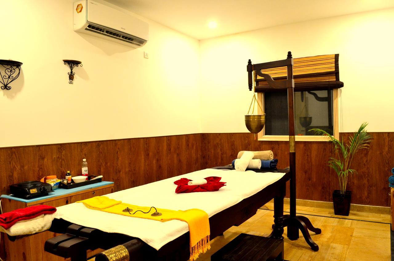 Veda5 Ayurveda & Yoga Retreat Hotel Rishīkesh Екстериор снимка