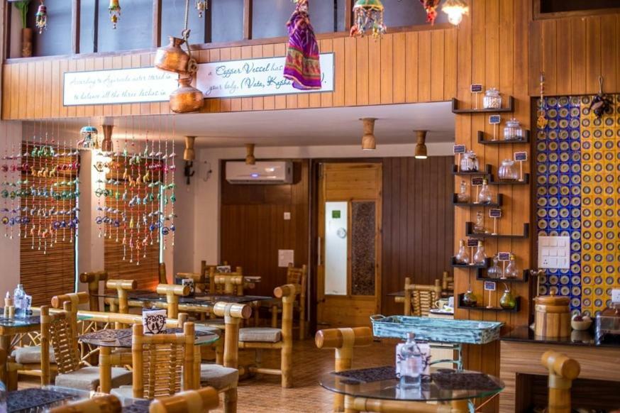Veda5 Ayurveda & Yoga Retreat Hotel Rishīkesh Екстериор снимка