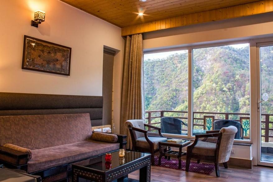 Veda5 Ayurveda & Yoga Retreat Hotel Rishīkesh Екстериор снимка