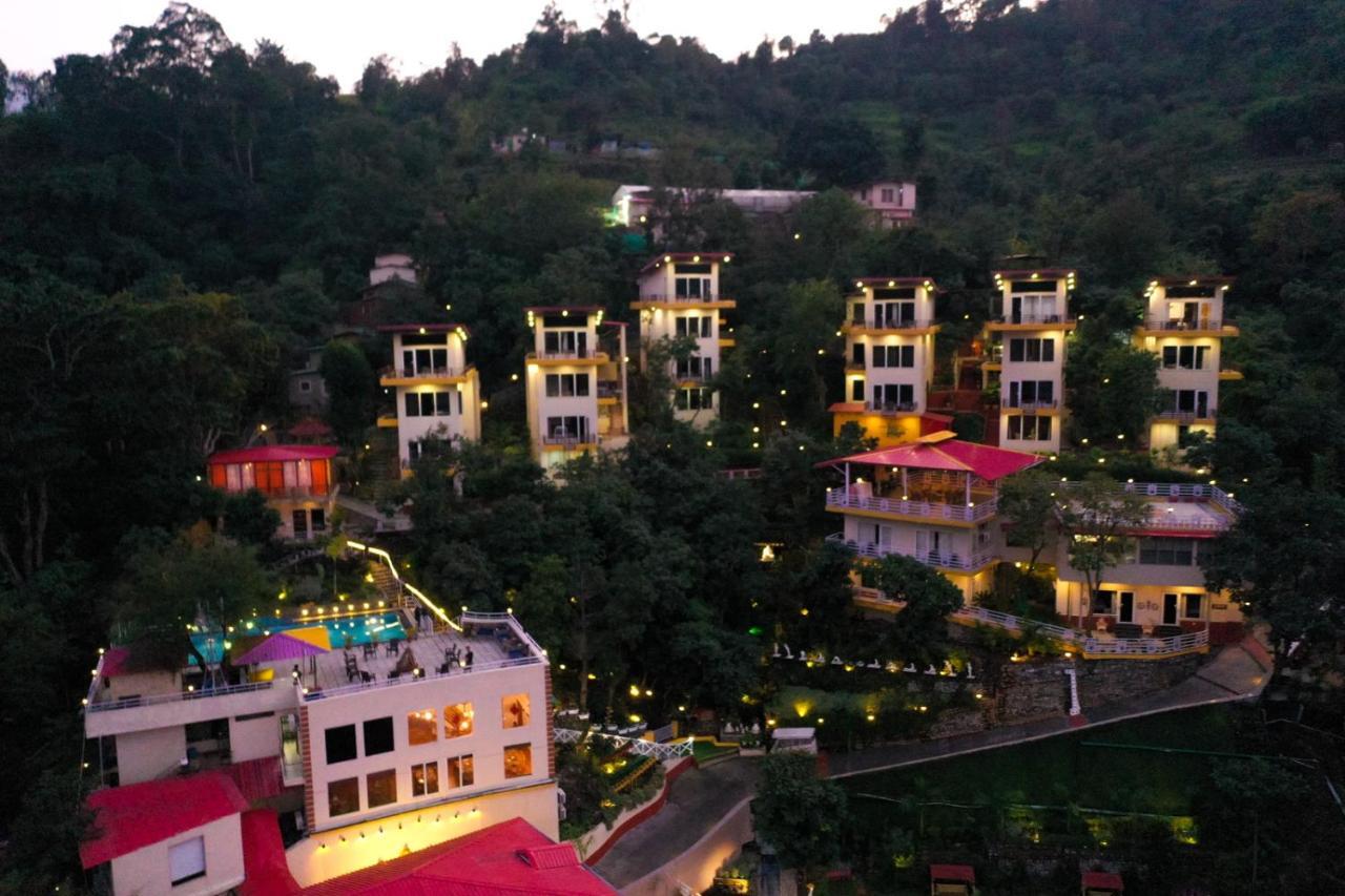 Veda5 Ayurveda & Yoga Retreat Hotel Rishīkesh Екстериор снимка
