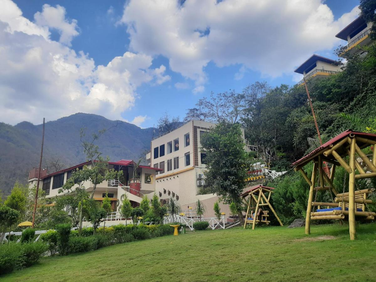 Veda5 Ayurveda & Yoga Retreat Hotel Rishīkesh Екстериор снимка