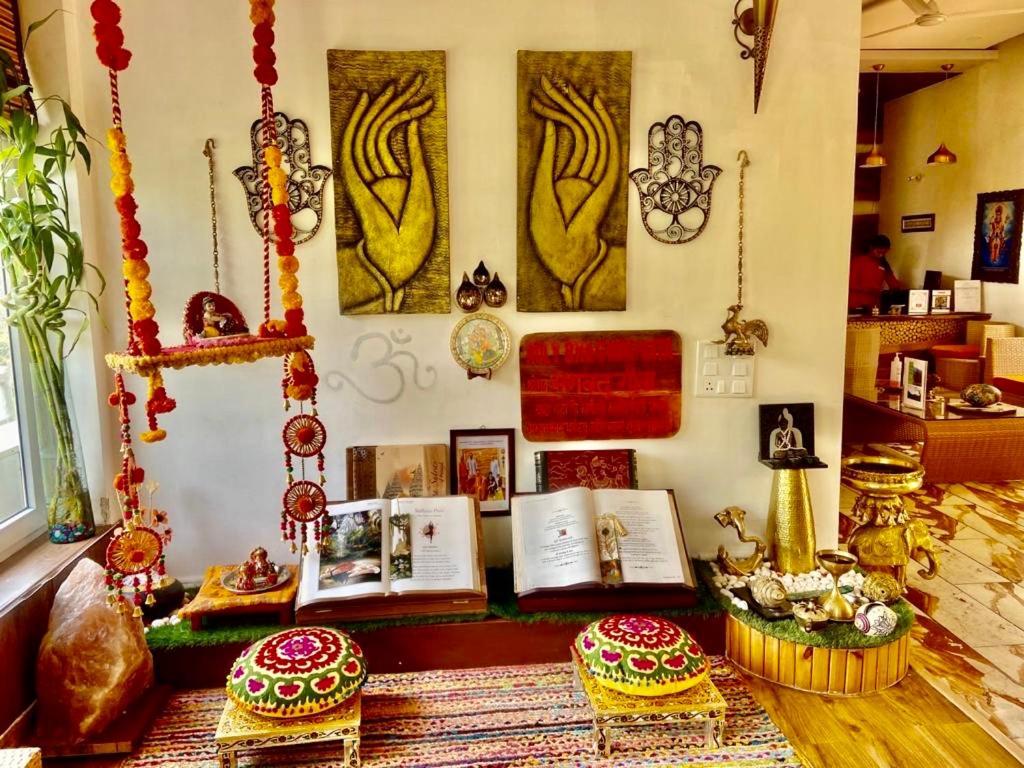 Veda5 Ayurveda & Yoga Retreat Hotel Rishīkesh Екстериор снимка